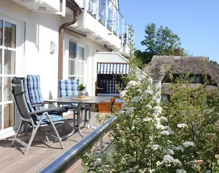 Apartment Residenz Am Hafen Boddensuite *